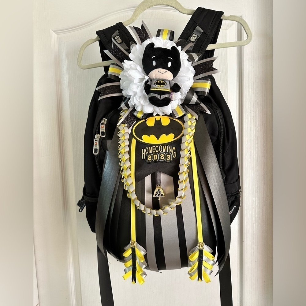 HOMECOMING Batman Garter/Backpack Mum custom, sailor moon jupiter homecoming mum